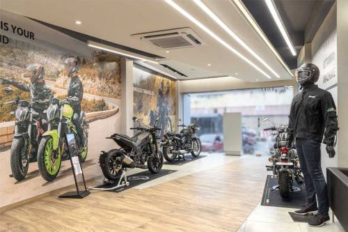 Showroom Interior Design in Delhi